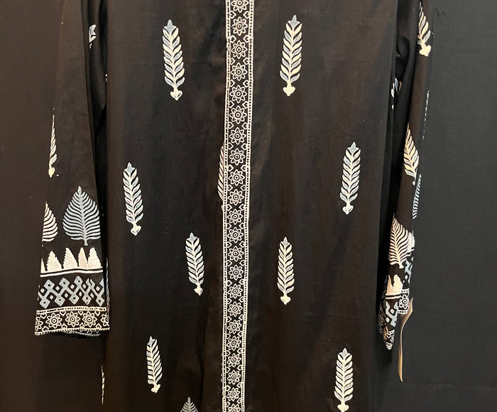 Elegant Charm – Pure Lawn Hand-Blocked Shirt