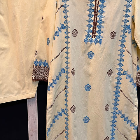 Classic Elegance – Block &amp; Screen Printed Khaddar 2-Piece Suit 🍁✨