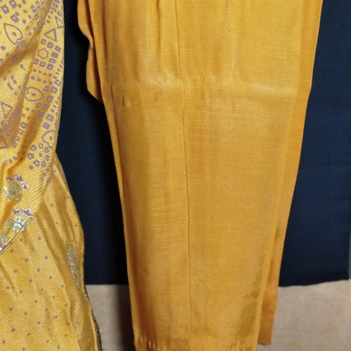 Elegant Mustard and Brown 3-Piece Suit